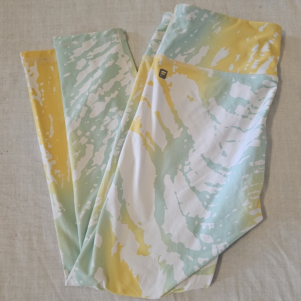 Fabletics Womens Small Cropped Athletic Leggings Yellow Green Patterned